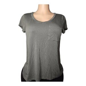 #805 Cable & Gauge Women's Small Pocket T-Shirt, Gray